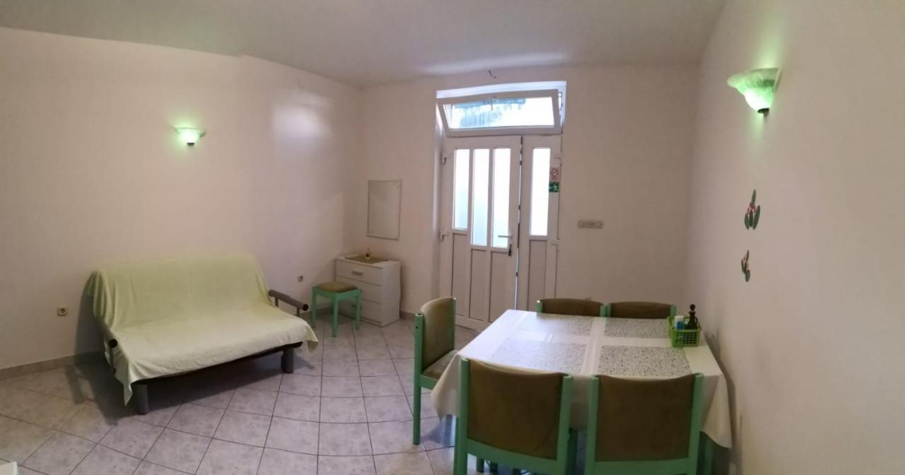 Apartments Sretna Gradac  Exteriör bild